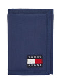 TOMMY JEANS Logo Ess Daily Trifold Wallet